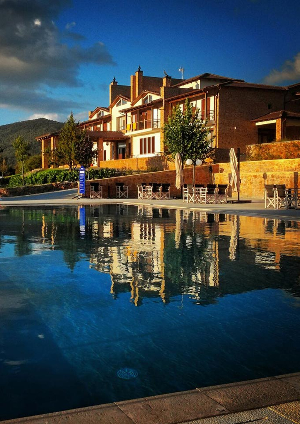 πισίνα Nymfasia Arcadia Resort
