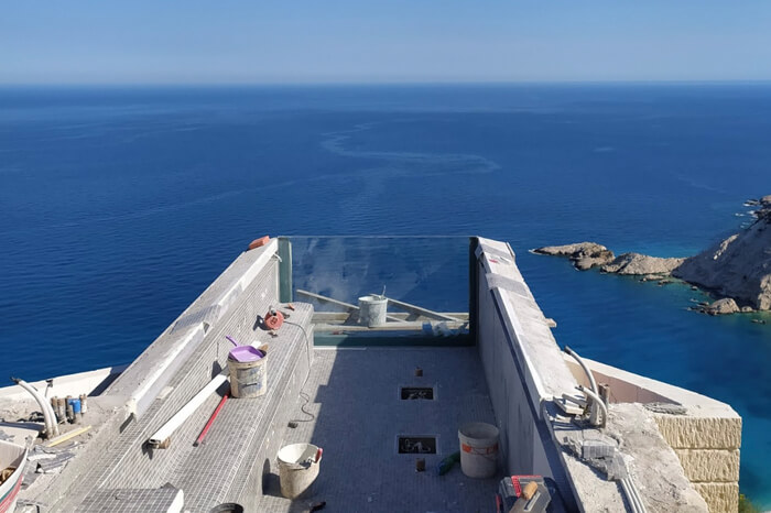 ΥΠΟΒΡΥΧΙΑ ΠΑΡΑΘΥΡΑ