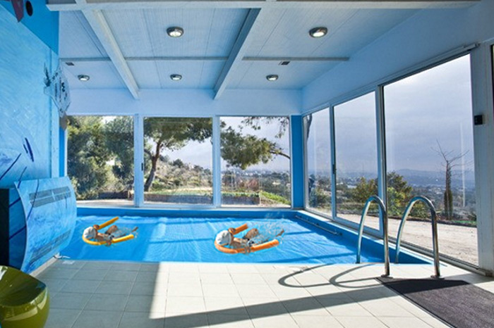 baby swimming pool